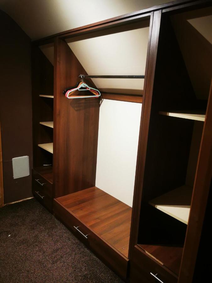 Self Catering Guesthouse Suite With Hot Tub Option Порт-Лиише Экстерьер фото