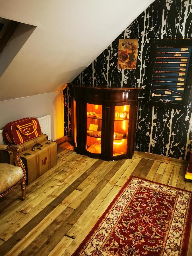Self Catering Guesthouse Suite With Hot Tub Option Порт-Лиише Экстерьер фото